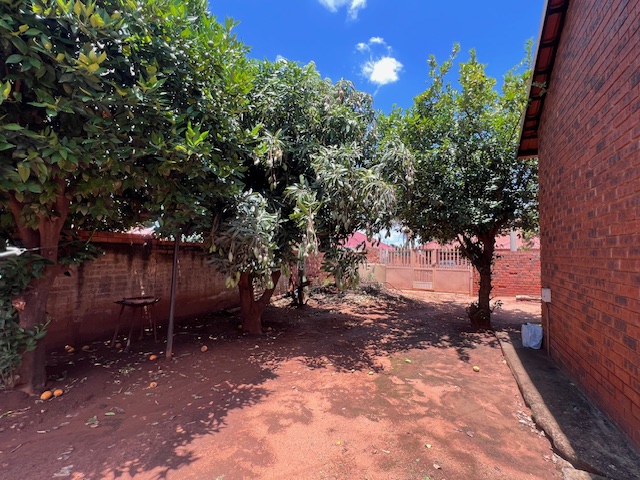 3 Bedroom Property for Sale in Geelhoutpark North West